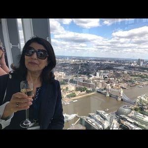 Meet your Posher, Zeynep